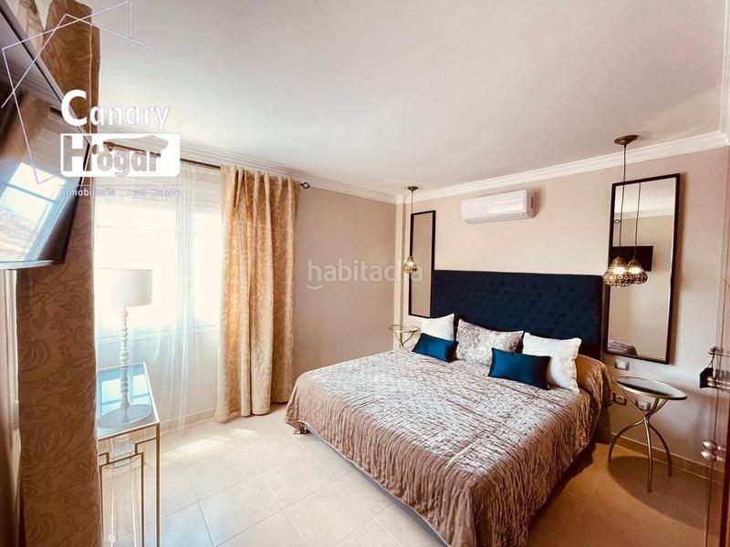 Foto c147da8e-9598-4572-abae-8fcedb55420c. Chalet con parcheggio piscina in Los Cristianos Arona