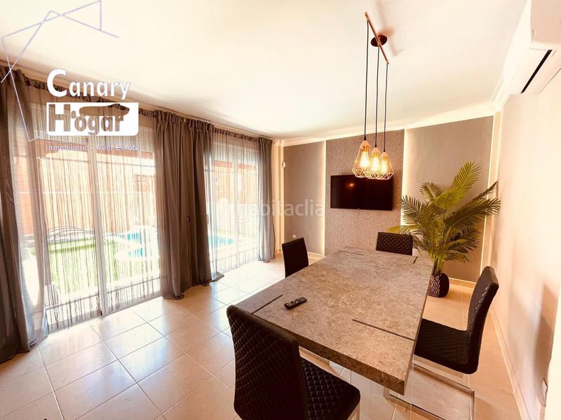 Foto cd13ce45-9ae2-4582-8717-d53ab28e9d5e. Chalet con parcheggio piscina in Los Cristianos Arona