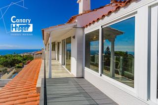 Chalet à San Eugenio Alto. Villa independiente en venta en san eugenio alto cosa adeje