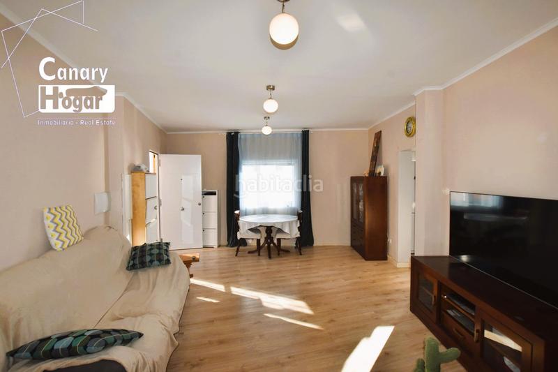 Foto a9a0c1f8-87bc-4d2a-818f-6eaf34cad7cc. Chalet casa con terreno en venta en chio guia de isora en Guía de Isora