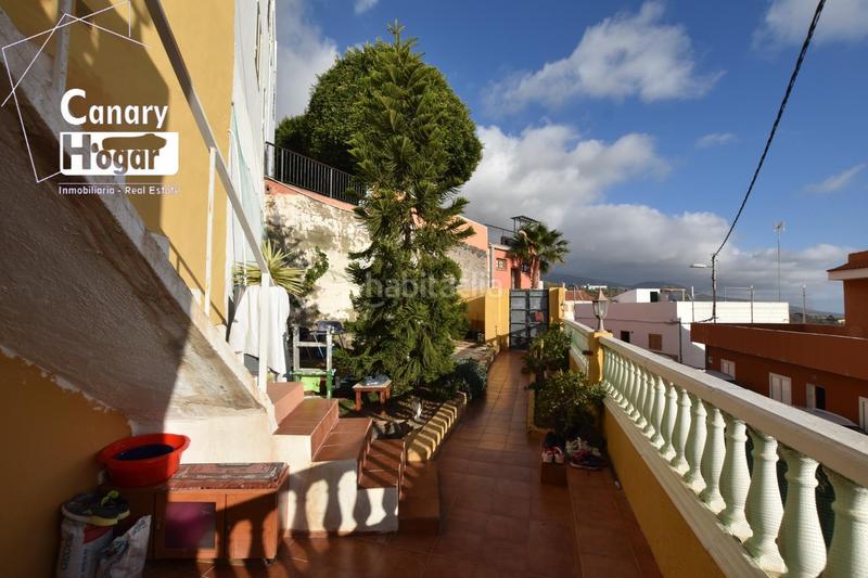 Foto b282dd26-c118-4410-b6e6-2d89de578188. Chalet casa con terreno en venta en chio guia de isora en Guía de Isora