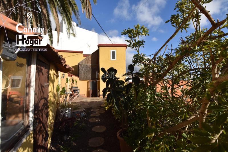 Foto d83fcd78-3246-492f-a811-91ff21dfbae1. Chalet casa con terreno en venta en chio guia de isora en Guía de Isora