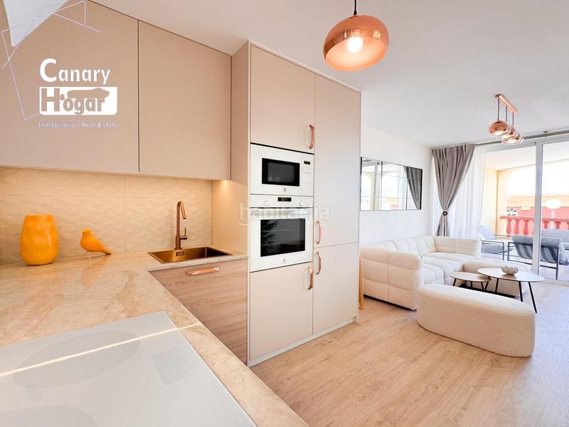 Foto 28dcaf39-3af0-48bd-a852-ac6349c85bdd. Apartamento moderno apartamento en costa , complejo laguna park ii. en Adeje