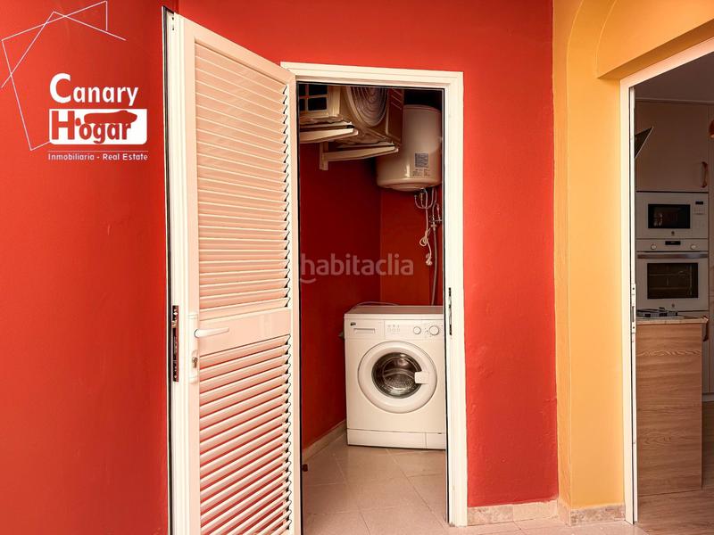 Foto 844a8d30-ff89-4228-8ad4-a51da3392340. Apartamento moderno apartamento en costa , complejo laguna park ii. en Adeje