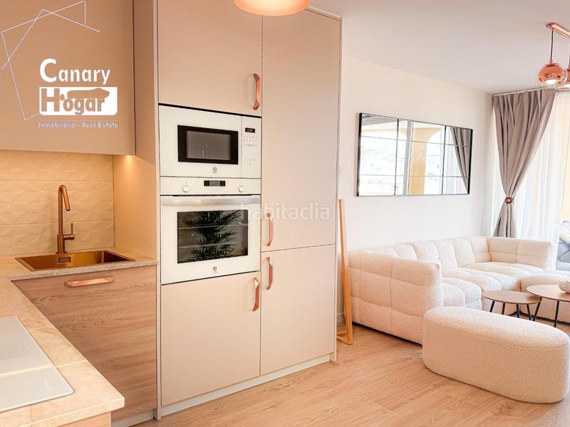 Foto ce27fd86-a921-46d6-aab1-afbd6ba4ebd4. Apartamento moderno apartamento en costa , complejo laguna park ii. en Adeje