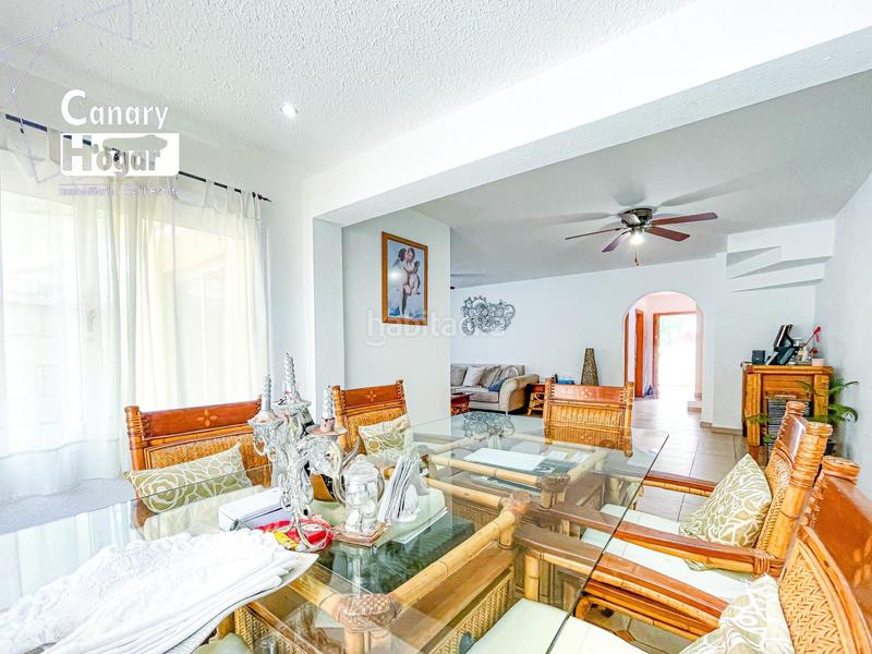 Foto 569856a3-fd65-4dd5-9d52-e4a611289254. Chalet  adosado en venta en el madroñal costa en Adeje