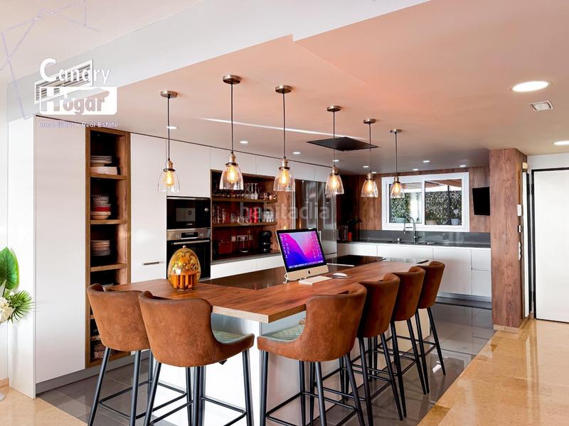 Foto 428cad35-0fdd-4de2-8d7d-1fc9ea6b7d60. Xalet amb aparcament piscina a Puerto de Santiago Santiago del Teide