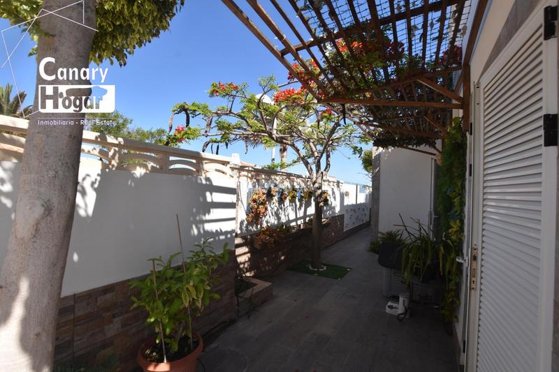 Foto 43d00443-8513-43fa-b271-1d94892ba840. Chalet  en venta en sueño azul en callao salvaje en Adeje