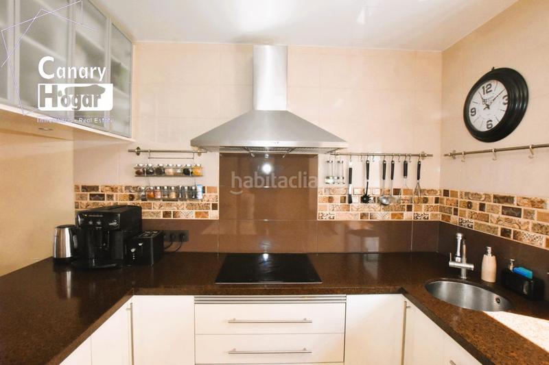 Foto 5e6a1e7f-54ff-4535-a9f7-00acae3c2ac5. Chalet  en venta en sueño azul en callao salvaje en Adeje