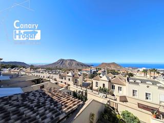 Xalet a Chayofa. Casa adosada en venta en chayofa  vistas al océano y tranquilida