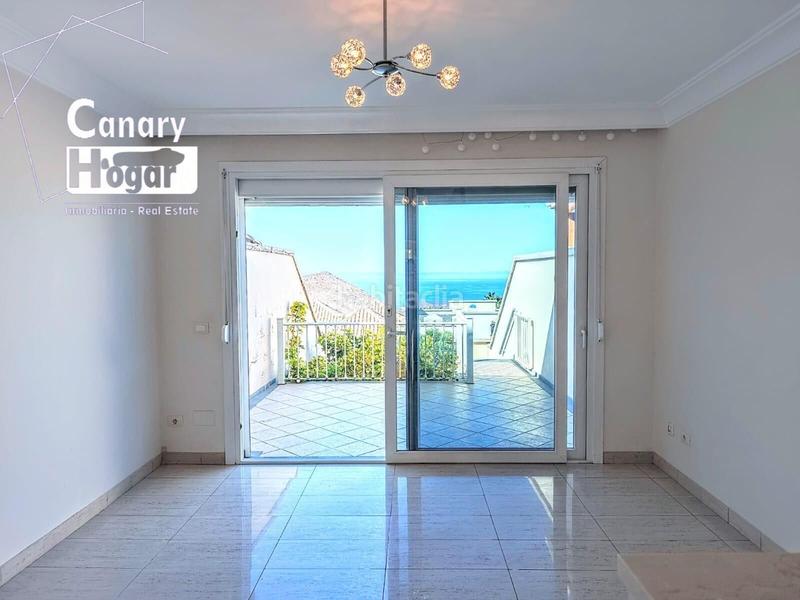 Foto 72b17b63-107f-40c8-a179-2a708037725a. Chalet casa adosada en venta en Chayofa vistas al océano y tranquilidad en Arona