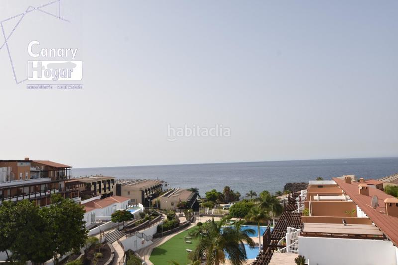 Foto fafd430d-4fcb-40d2-9e32-f3d0658c046e. Ático se vende atico duplex de esquina reformado en complejo el barranco amarilla golf con vistas al mar en San Miguel de Abona