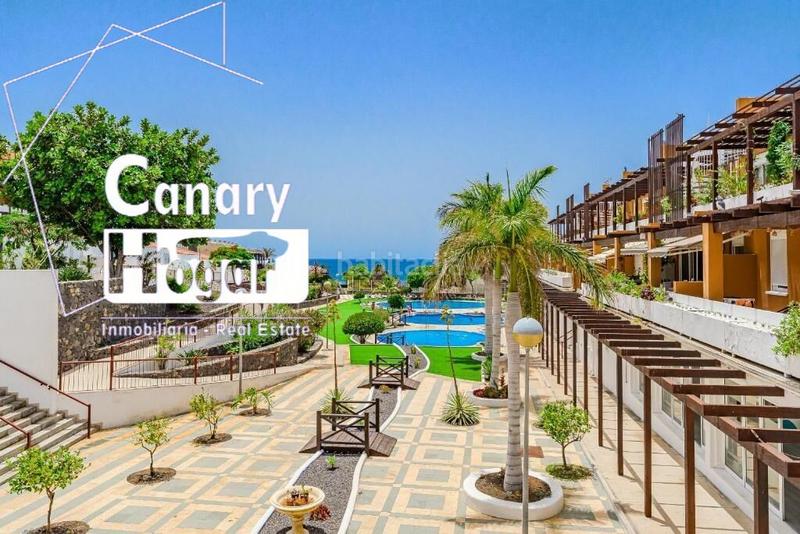 Foto ffab03d1-0ee4-4a04-b721-58b07b4fb102. Ático se vende atico duplex de esquina reformado en complejo el barranco amarilla golf con vistas al mar en San Miguel de Abona