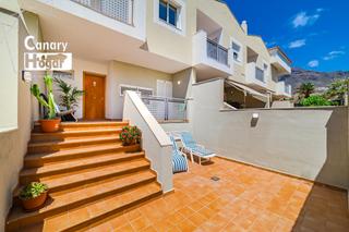 Alquiler Chalet en Playa Fañabé Alto. Chalet adosado en el alquiler en madroñal costa adeje