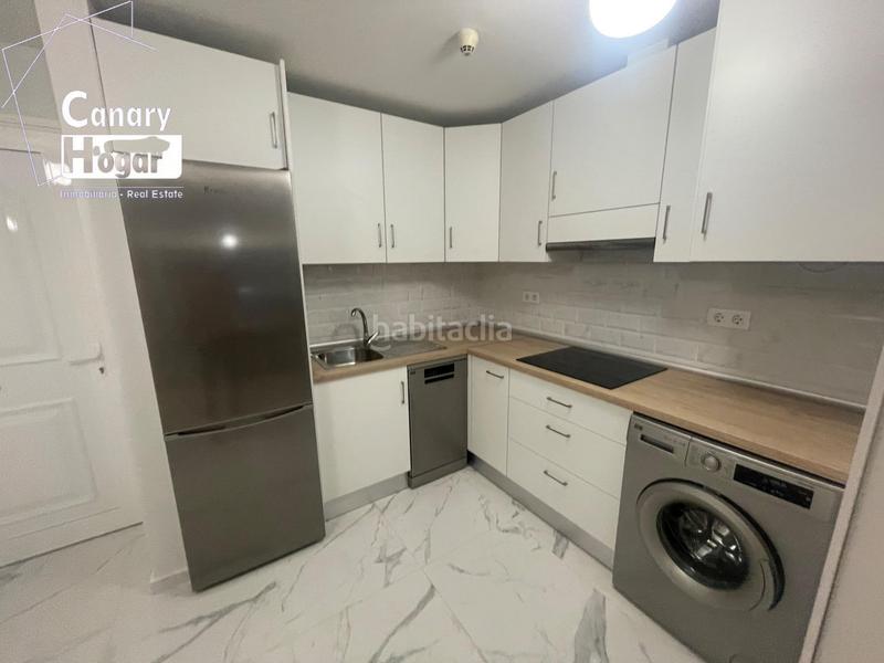 Foto 013c8603-726b-49c3-b6dc-9ab50b23f2e1. Rez-de-chaussée avec piscine dans Los Cristianos Arona