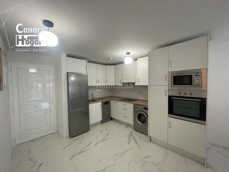 Foto fa8eb383-9f24-4044-ab36-009b5ba06914. Rez-de-chaussée avec piscine dans Los Cristianos Arona