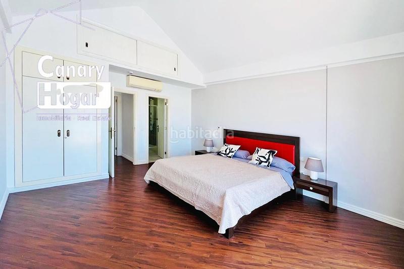 Foto 0fbbaf88-11c3-47e8-8c73-fa3096482ecc. Àtic amb piscina a Playa de Fañabé Adeje