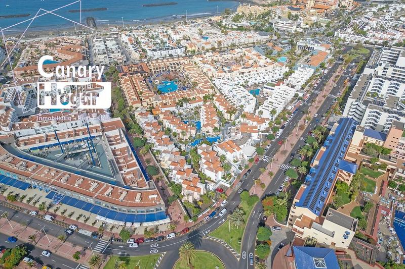 Foto 20433ef3-8cd3-488f-b447-dd2e12231833. Àtic amb piscina a Playa de Fañabé Adeje