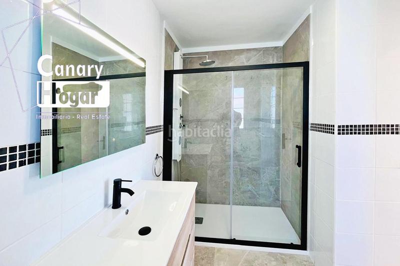 Foto 75cbe81a-44a4-442c-9877-9d696045794e. Àtic amb piscina a Playa de Fañabé Adeje