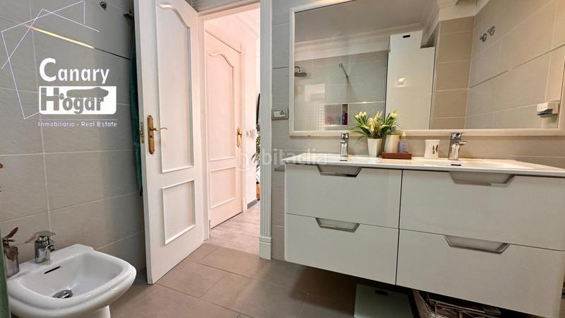 Foto af6745ca-6e4c-4fd0-b8c9-837172391b67. Xalet amb aparcament piscina a Playa Fañabé Alto Adeje