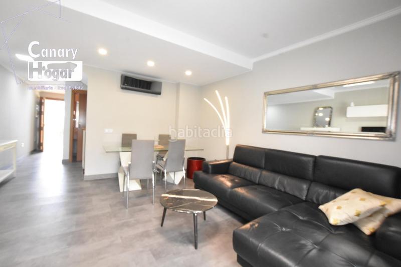 Foto 64ed3f2e-dabf-4d3e-9abb-be654997f37b. Casa a schiera con parcheggio piscina in Playa Fañabé Alto Adeje