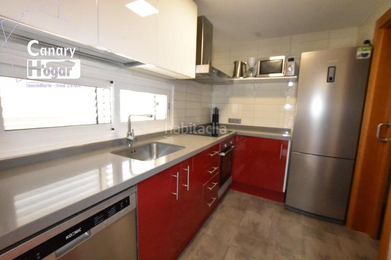 Foto 6b03647a-33c1-45ea-9398-56ed7e9c6d6c. Casa a schiera con parcheggio piscina in Playa Fañabé Alto Adeje