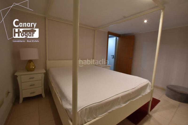 Foto 8bc27828-b9c8-4cc9-ab28-6139923c95e8. Casa a schiera con parcheggio piscina in Playa Fañabé Alto Adeje