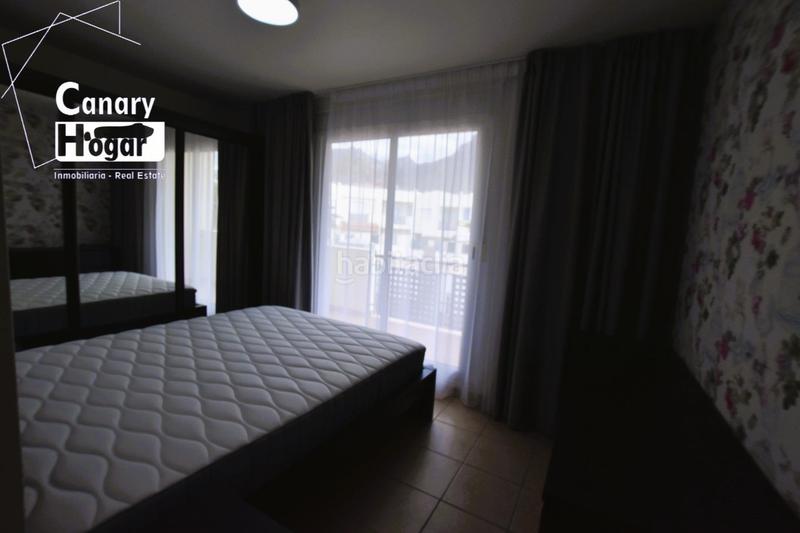 Foto ad54fc8b-447b-4b28-abe4-6aee89ccda76. Casa a schiera con parcheggio piscina in Playa Fañabé Alto Adeje