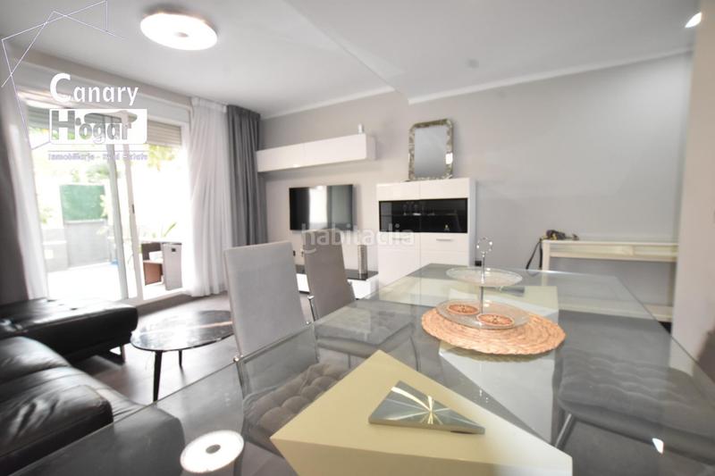 Foto e7e780aa-8973-4561-897f-17849ad5bbd2. Casa a schiera con parcheggio piscina in Playa Fañabé Alto Adeje