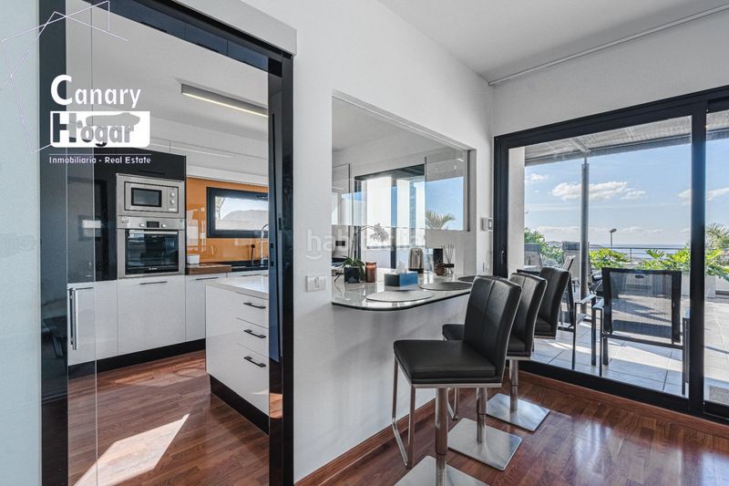 Foto 5fff04a5-9c19-4e72-85ef-20ccf4a25da2. Xalet amb aparcament piscina a San Eugenio Alto Adeje