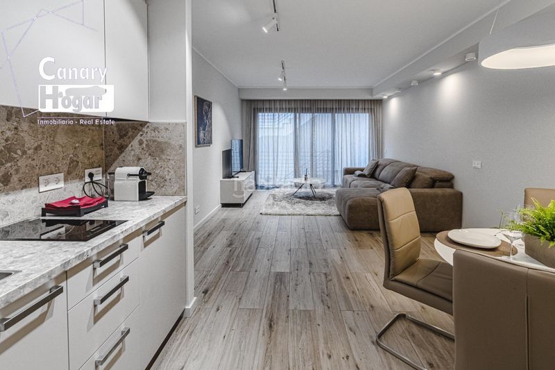 Foto 719b1d3c-fac4-4e1f-a999-b8d7df2b15b4. Xalet amb aparcament piscina a San Eugenio Alto Adeje