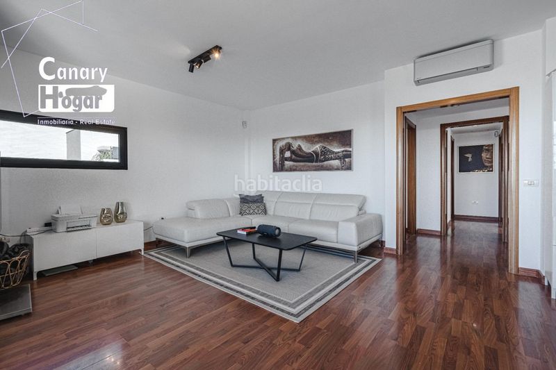 Foto 90e17294-3810-45cf-8e0e-efe669201f30. Xalet amb aparcament piscina a San Eugenio Alto Adeje