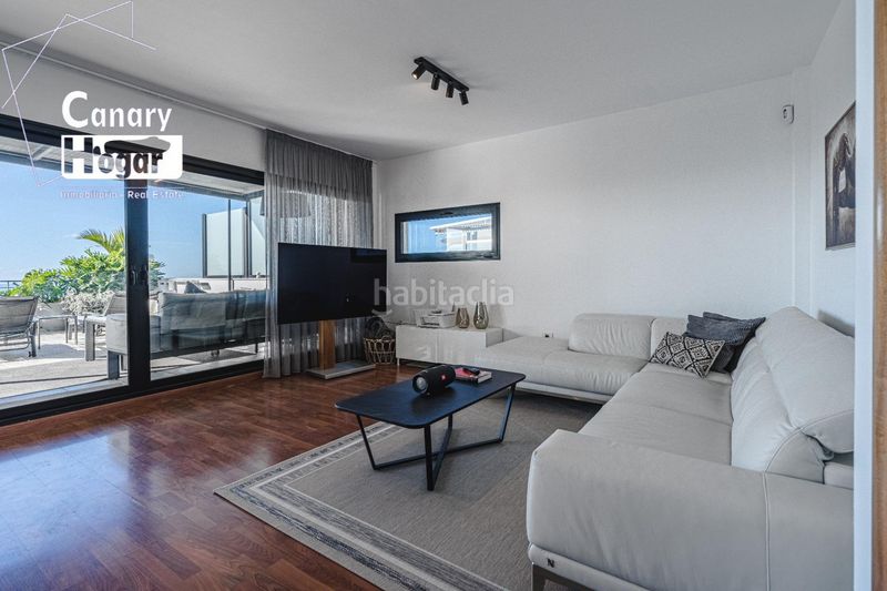 Foto 986f9301-6a9a-4c62-a2bf-3816c6fc15c7. Xalet amb aparcament piscina a San Eugenio Alto Adeje