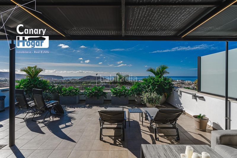 Foto b6aa48f6-4a2f-4426-b780-16cc320e7115. Xalet amb aparcament piscina a San Eugenio Alto Adeje