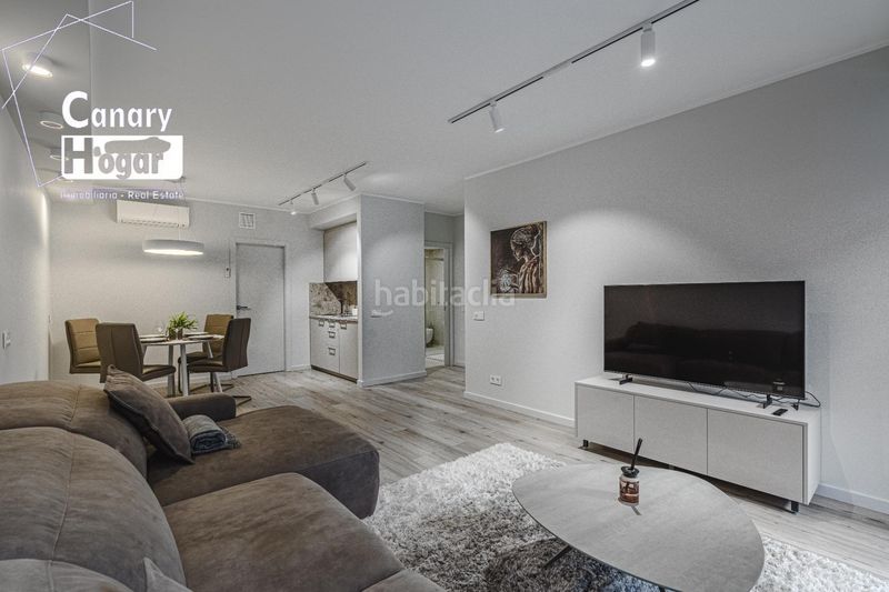 Foto e658694f-8982-4077-89e3-2b84361fe191. Xalet amb aparcament piscina a San Eugenio Alto Adeje