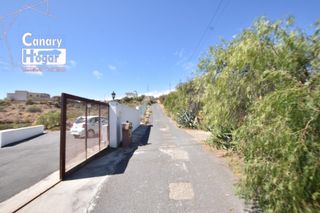 Masía en Los Blanquitos. Finca con casa  con 5053 m2 de terreno con vistas al mar en vent