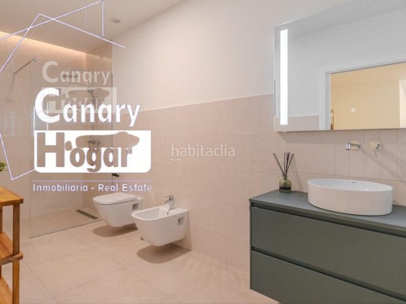 Foto a39454ca-41e0-4e3f-b9e0-f56d64d85ebd. Casa amb aparcament piscina a Torviscas Centro y Alto Adeje