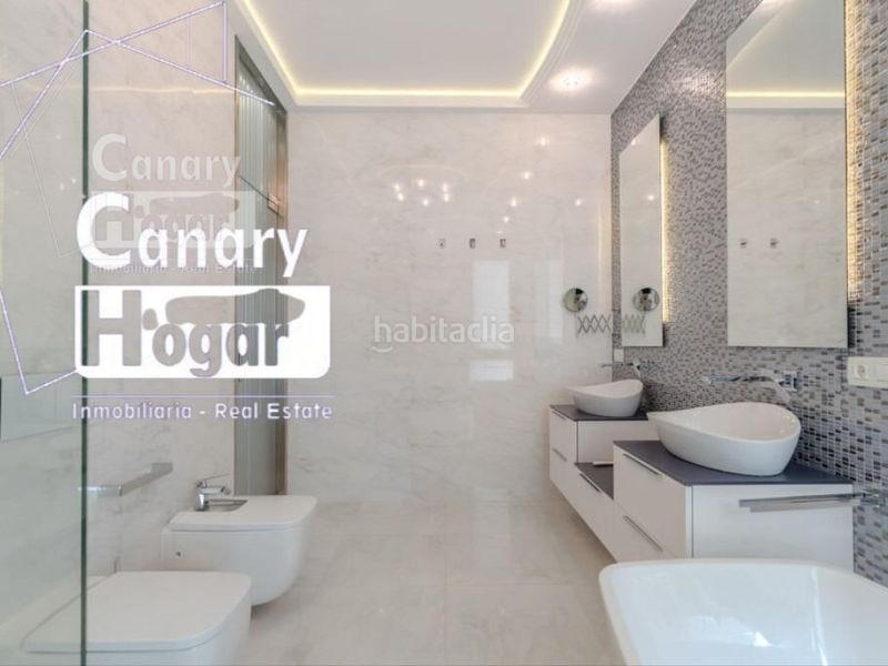 Foto d86f36e3-8c7e-4d5e-964a-ab3bbcb81107. Casa amb aparcament piscina a Torviscas Centro y Alto Adeje