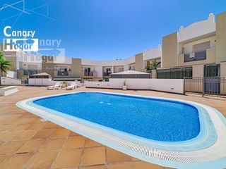 Rent Chalet  Calle beirut. Chalet adosado en el alquiler en madroñal costa adeje