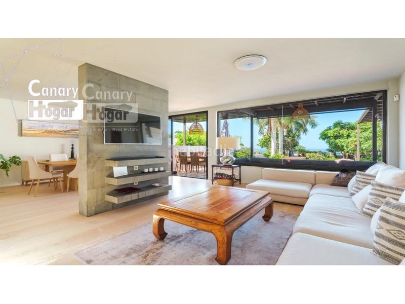 Foto 528b2584-1218-4509-bbfc-658948b81dd6. Casa amb aparcament piscina a Playa Fañabé Alto Adeje