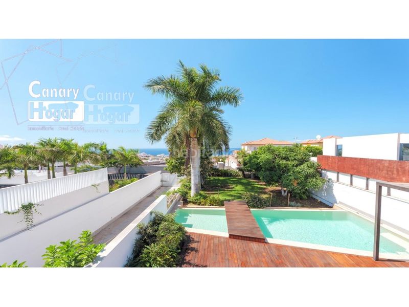 Foto 7ffde9ef-a4e9-4702-ae2a-8369beb38f61. Casa amb aparcament piscina a Playa Fañabé Alto Adeje