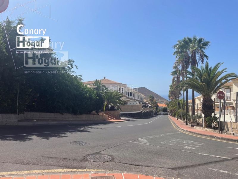 Foto b3f5d533-8aa9-45da-9c36-8318e40b01a6. Terreny residencial a Chayofa Arona
