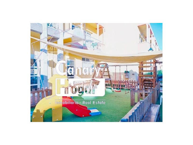 Foto 1f932f09-3e2f-4000-b91d-b1a5d9033bb4. Casa amb calefacció piscina a Playa de las Américas Arona