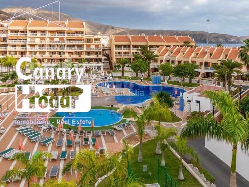 Foto e1290dda-8070-431e-8b82-4a64dbf6b618. Casa amb calefacció piscina a Playa de las Américas Arona