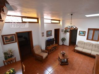 Haus  San jose. Casa independiente en venta en chio guia de isora tenerife
