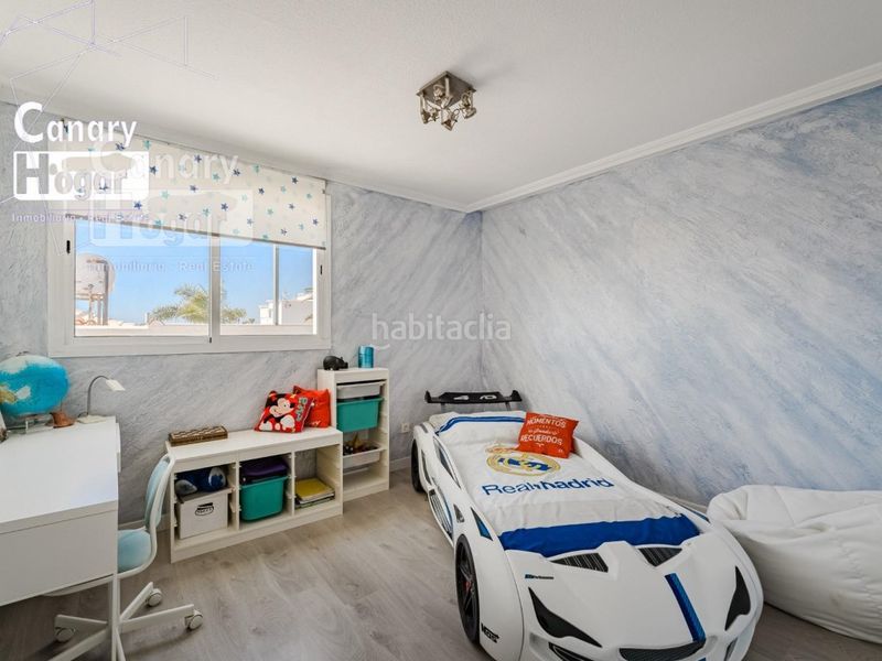 Foto 1c3f9914-5b5a-4846-9635-ef91deee3ecb. Casa amb aparcament piscina a San Eugenio Alto Adeje