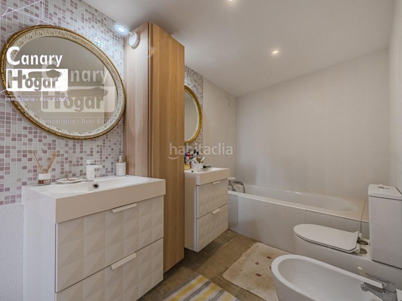 Foto cb0f783c-7692-4b47-ac13-c13e2491c6dd. Casa amb aparcament piscina a San Eugenio Alto Adeje