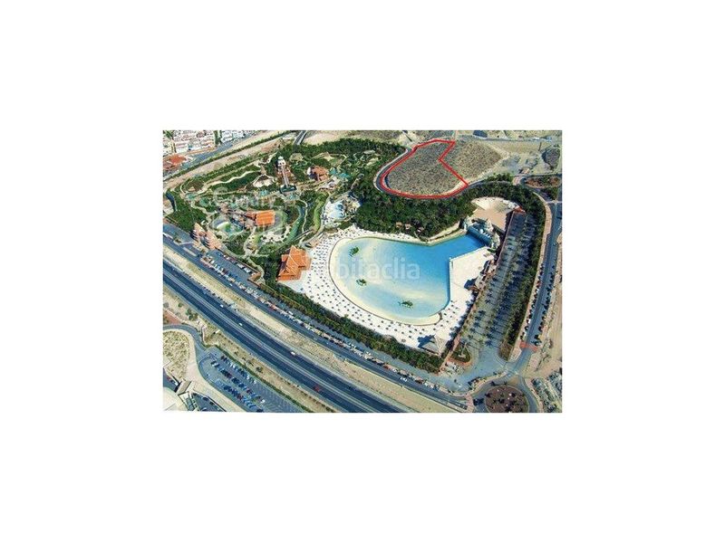 Foto 3600c337-f874-4f94-8dea-fdb9b1492844. Casa amb calefacció aparcament piscina a La Caldera Adeje