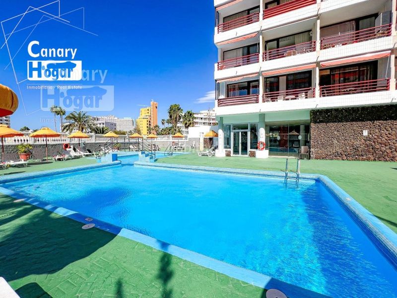 Foto 0172884f-4ba9-4c80-963c-c41acbfcaa53. Estudi amb aparcament piscina a Playa de las Américas Adeje