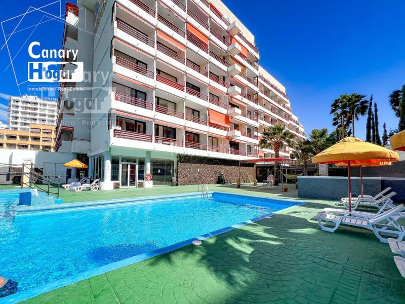 Foto ac79fcdd-3d73-49af-bd07-43ea38e1a259. Estudi amb aparcament piscina a Playa de las Américas Adeje